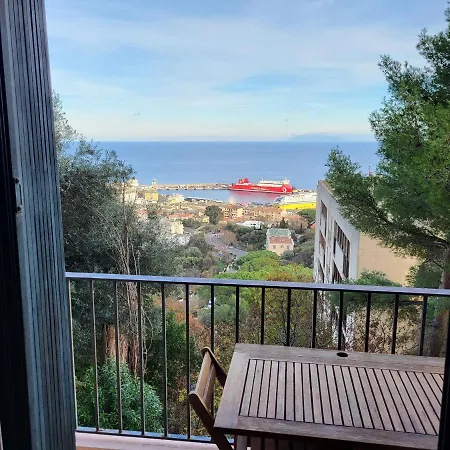 Chaleureux Vue Panoramique * 巴斯蒂亚